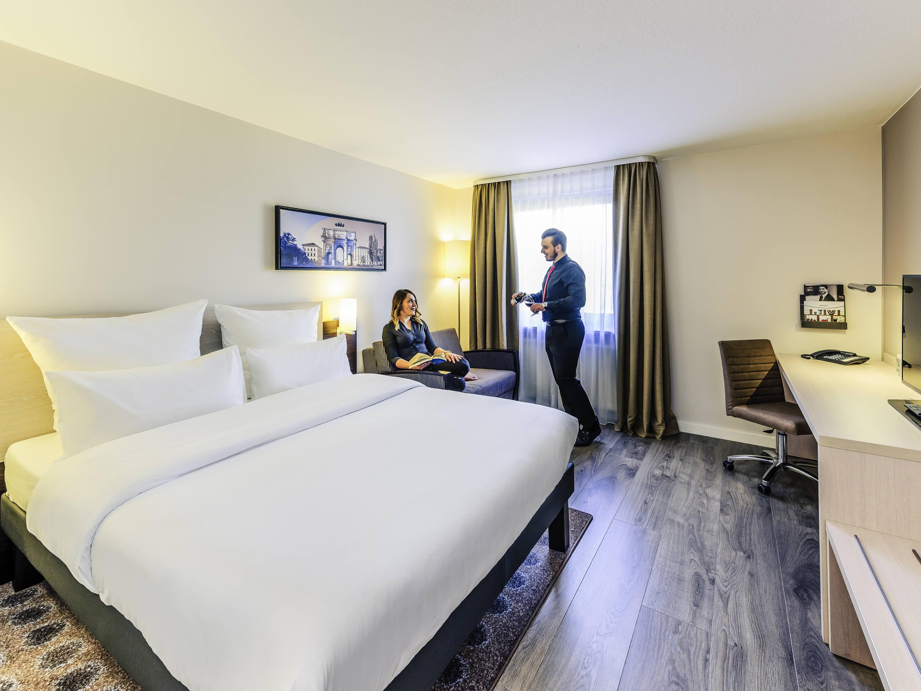 Mercure Hotel Muenchen Sued Messe Екстериор снимка