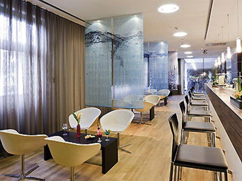 Mercure Hotel Muenchen Sued Messe Ресторант снимка